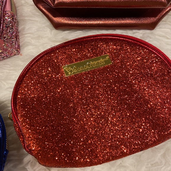 Set of Four Senegence Makeup Bags - Picture 6 of 10